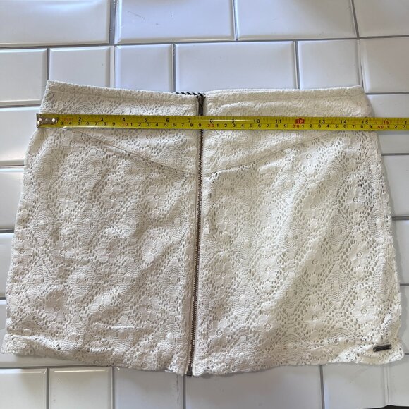 Volcom White Lace Mini Skirt Womens SM (5) Zip Front 90's Y2K Skater Boho - Picture 5 of 8